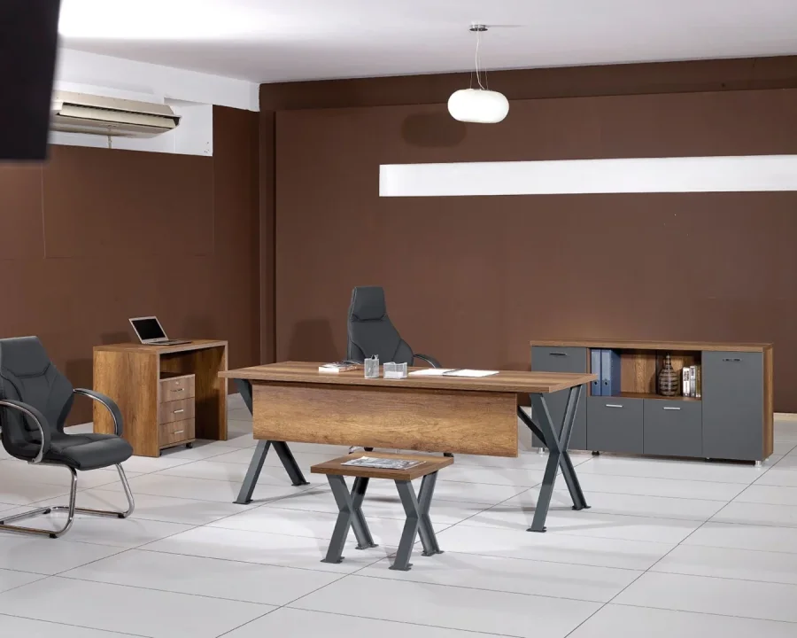 Klasik Ofis Mobilyaları